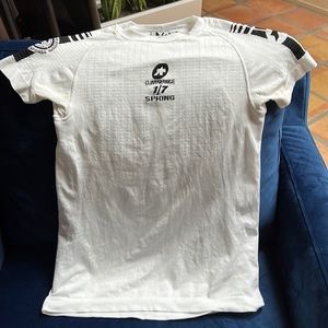 ASSOS CYCLING BASE LAYER SPRING FALL SS SKIN LAYER. LIGHTLY USED.